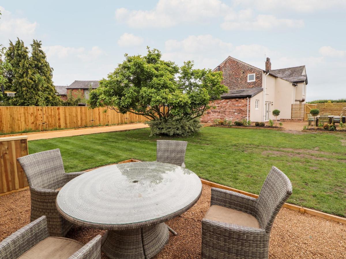Legh Oaks Farm Villa Knutsford Dış mekan fotoğraf